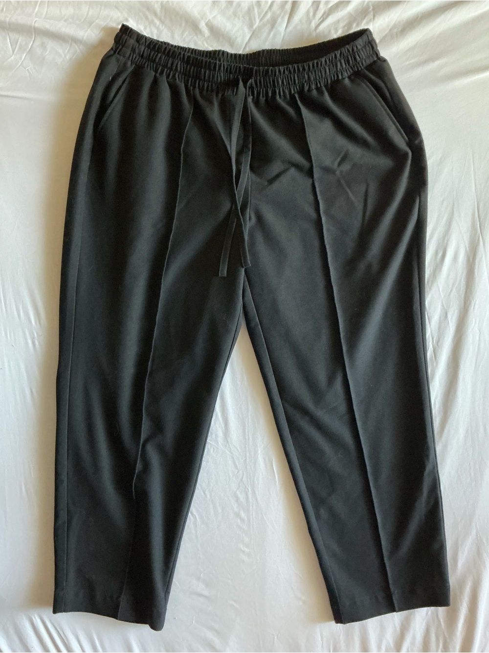 Women’s Black Elastic-Waist Dress Jogger Pants